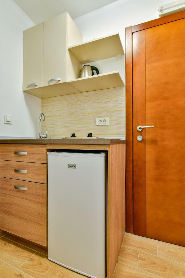 Apartmani Marina Kopitovic Petrovac Exterior foto